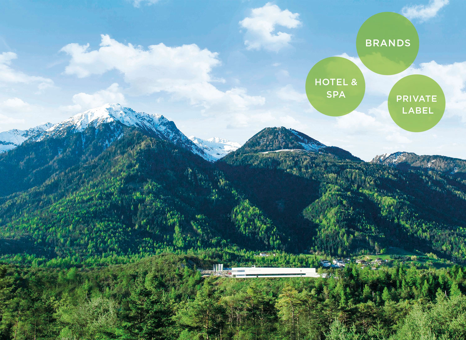 Pure_Green_Gebaeude_mit_Buttons Pure Green Building Gebäude Produktion Zentrale